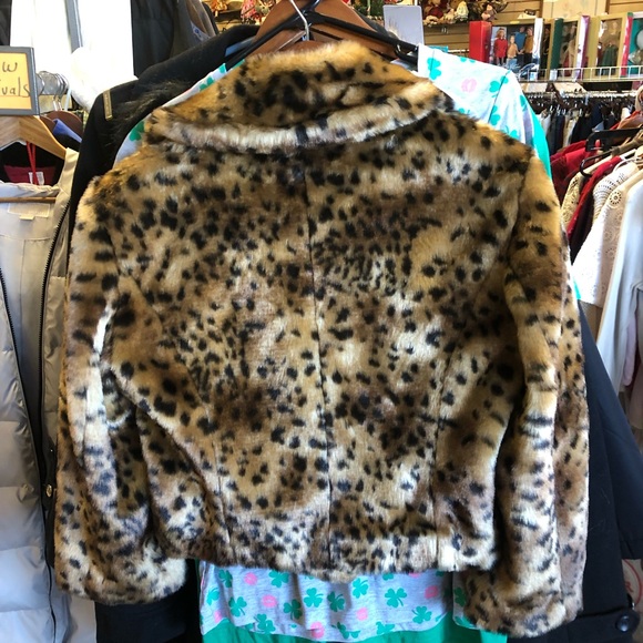 Loft faux fur crop jacket - Picture 9 of 10